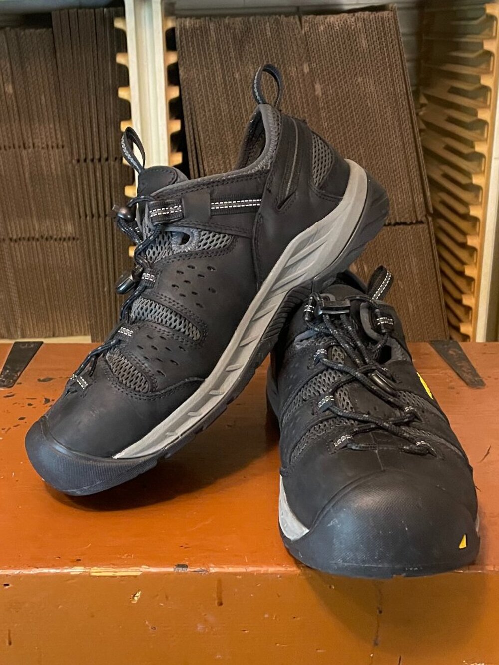 KEEN Men's 13 EE Atlanta Cool II Steel Toe Mesh Breathable Black Work Shoes - Picture 5 of 8
